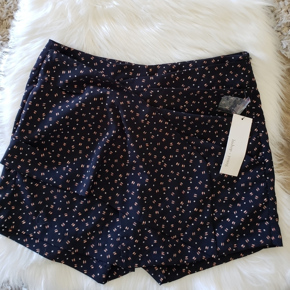 Bishop + Young Katie Short Navy Blue NWT